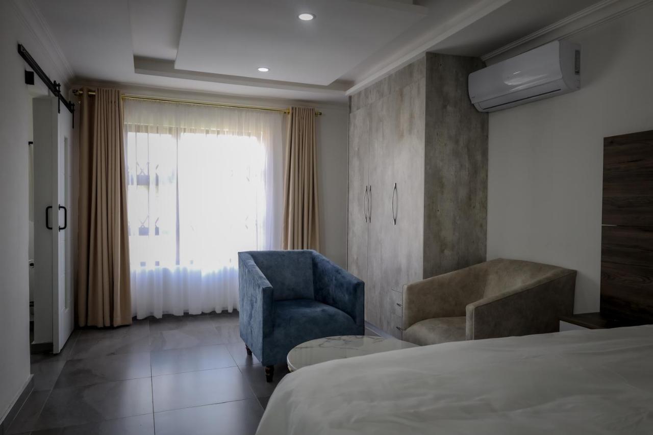 El Infinito Lifestyle Hotel เคมป์ตัน พาร์ค ภายนอก รูปภาพ
