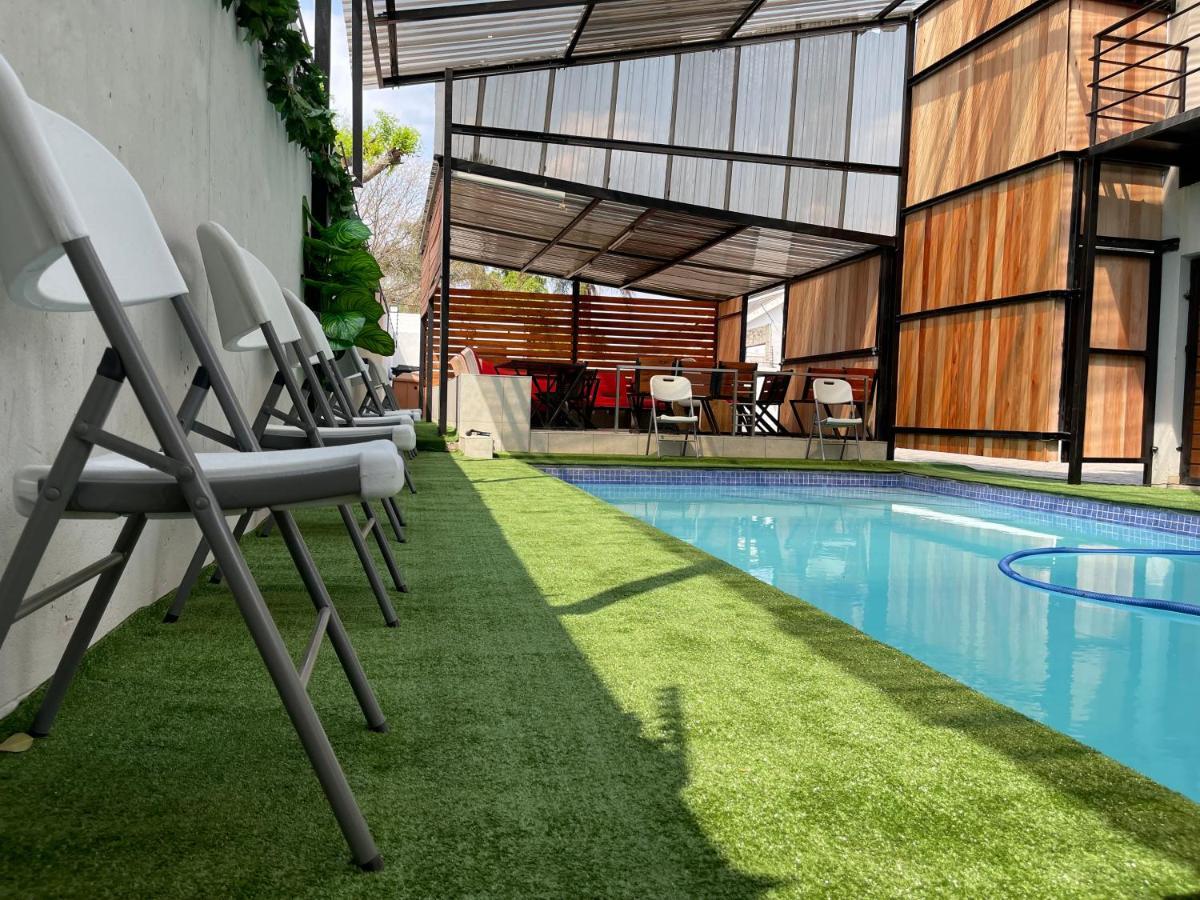El Infinito Lifestyle Hotel เคมป์ตัน พาร์ค ภายนอก รูปภาพ